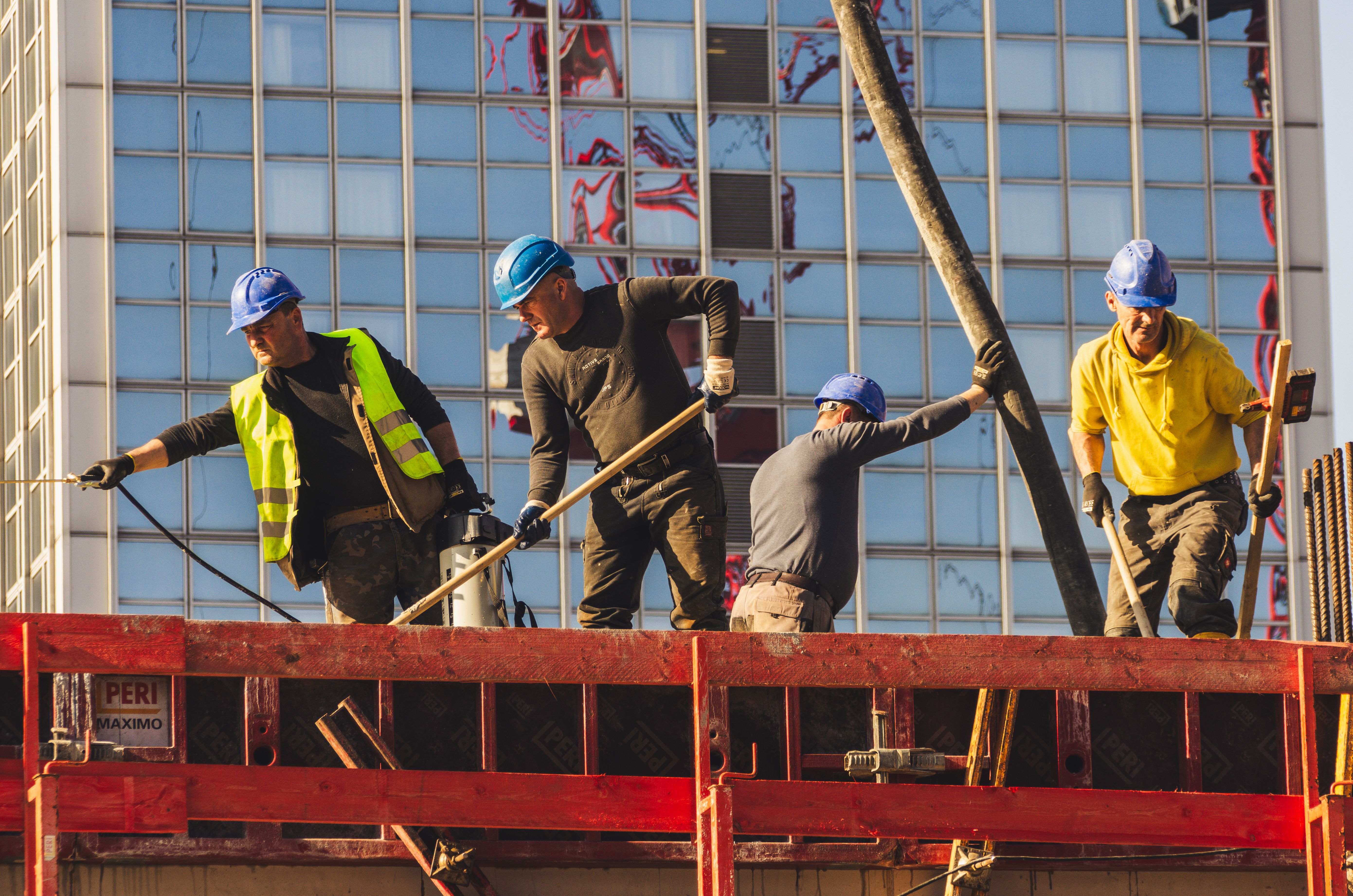 SCTR y seguros de colaboradores y trabajadores